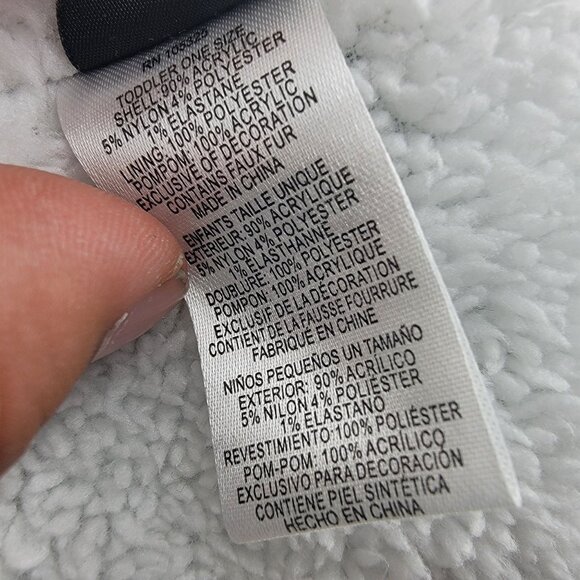 John Deere Kids Pom Pom Beanie Hat Green Tractor This Is How I Roll Winter Warm - Picture 6 of 6